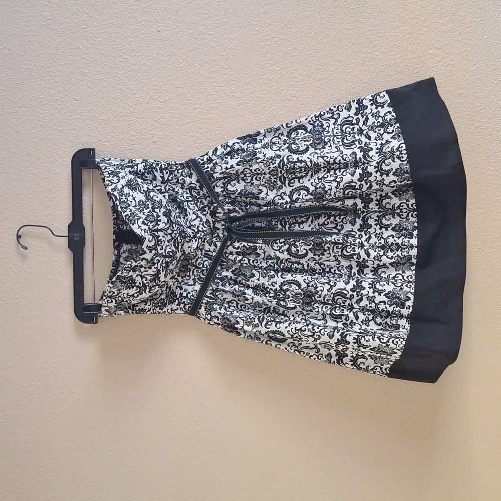 Dress strapless black and White design 9